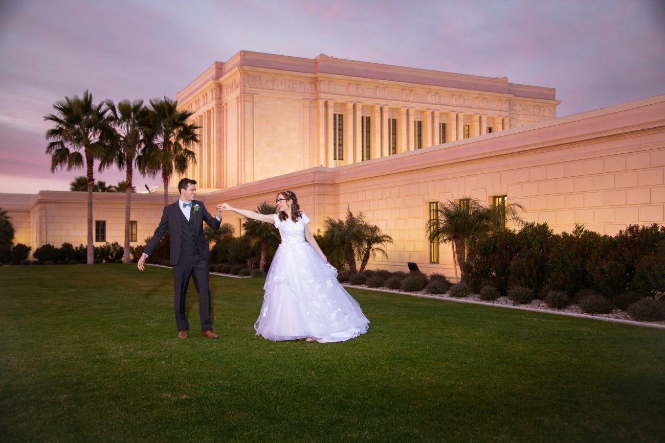 Mesa AZ Temple Wedding Photographer