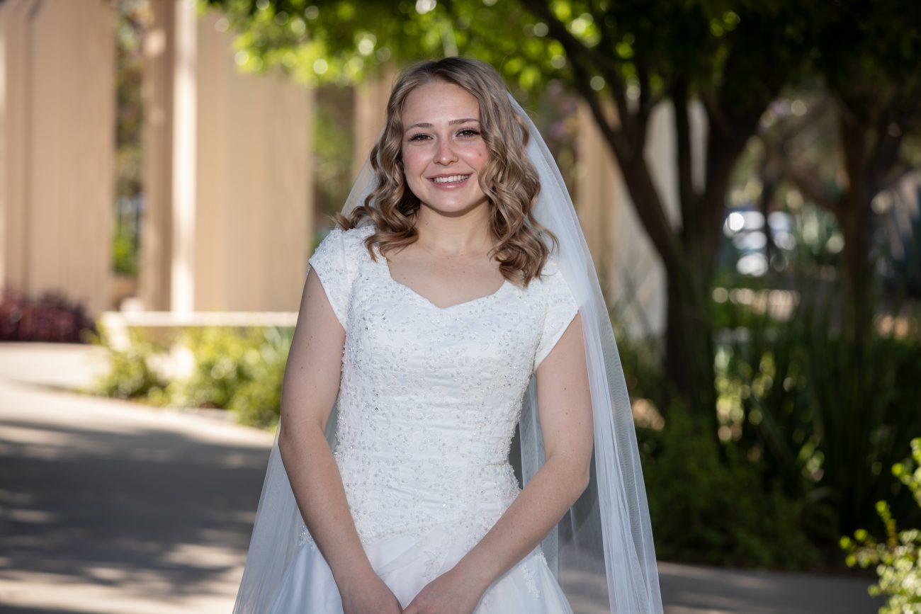Bride at the Gilbert Temple in her wedding dress
