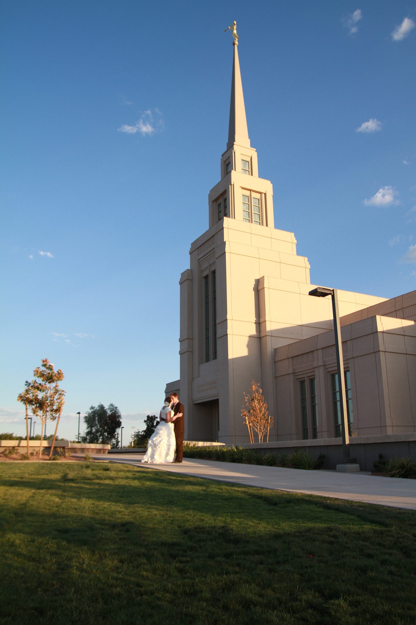 Gila Valley Arizona Temple wedding photography